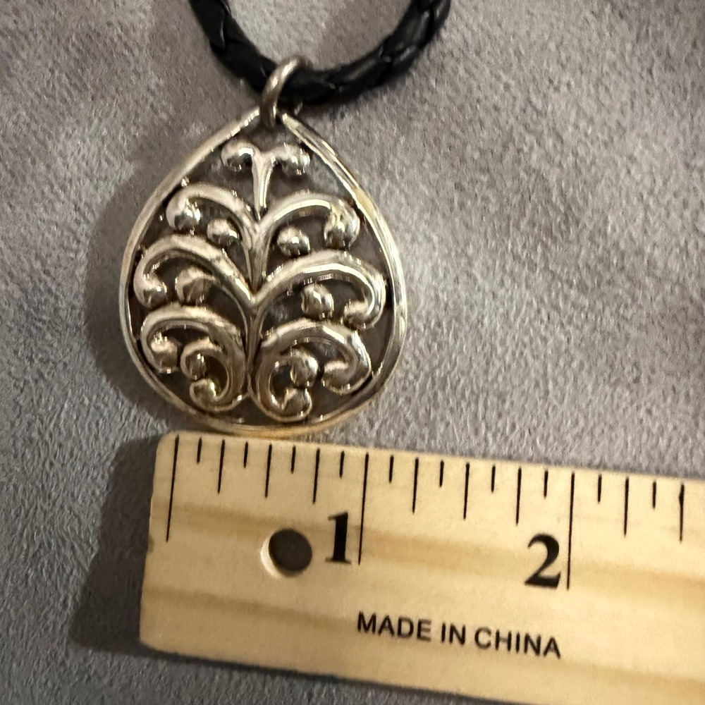 August Max Pendant Necklace Womens OS Black Braided Cord Silver Tone Filigree - Picture 11 of 11